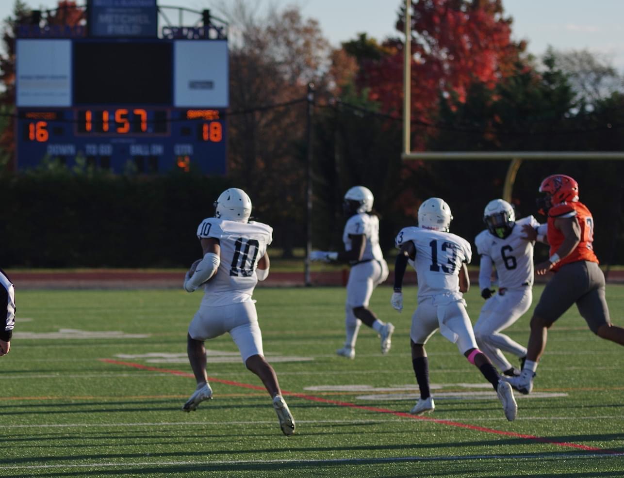 Vargas's 109yd Touchdown Return Propels Skylanders Past Lions