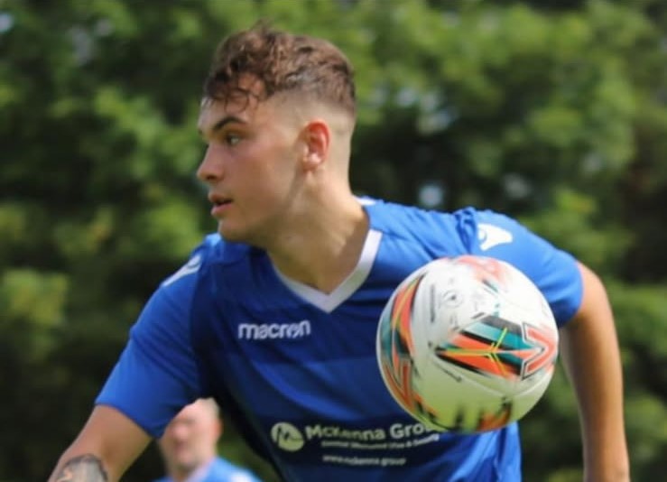 Gordon Commits to Sussex