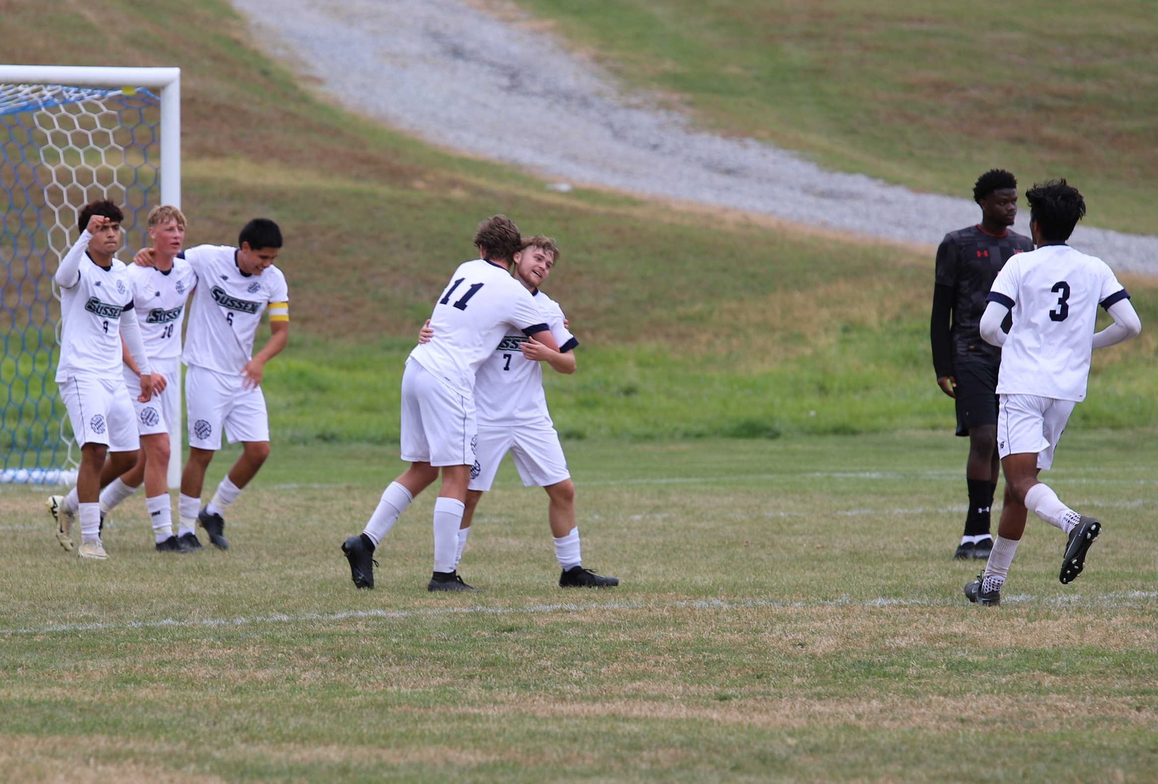 Sussex Defeats Union